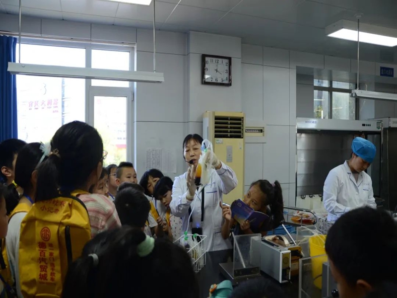 未命名_副本.jpg 未命名_副本.jpg