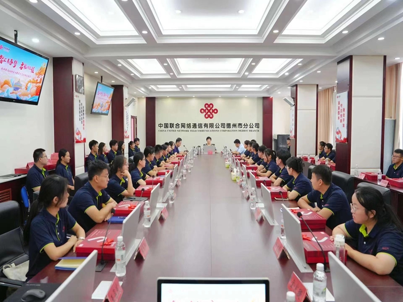 未命名_副本.jpg 未命名_副本.jpg