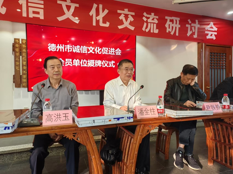 未命名_副本.jpg 未命名_副本.jpg