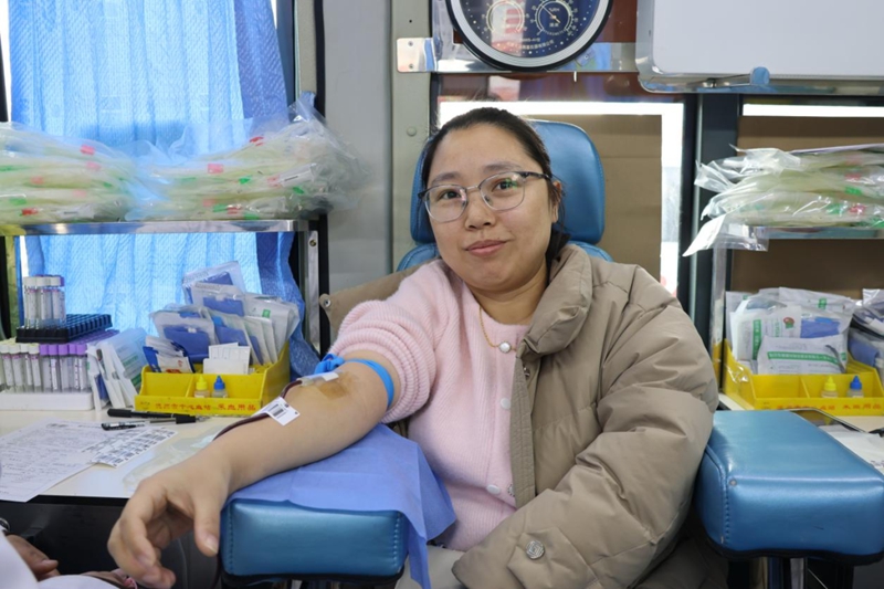 未命名_副本.jpg 未命名_副本.jpg