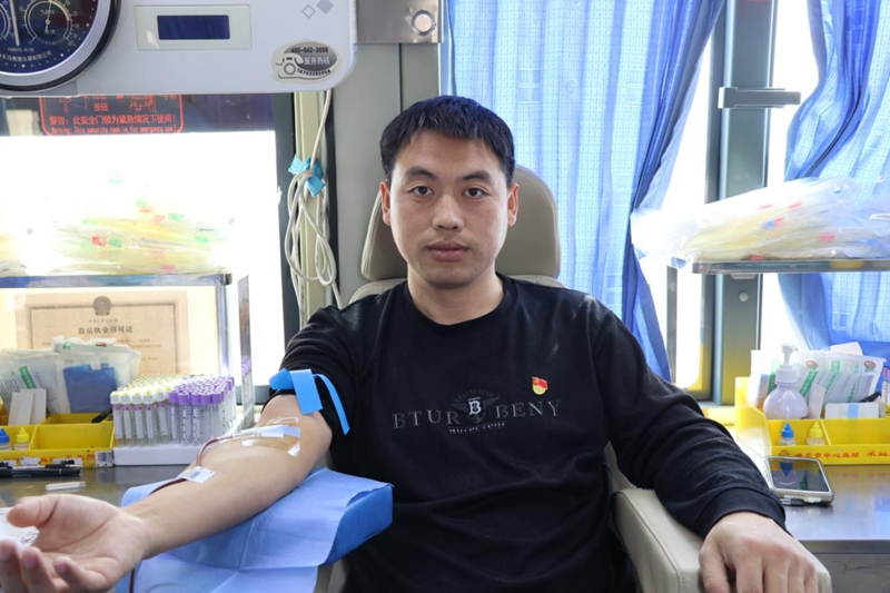 未命名_副本.jpg 未命名_副本.jpg