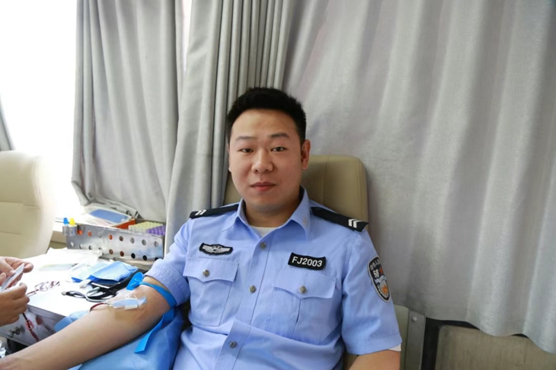 未命名_副本.jpg 未命名_副本.jpg