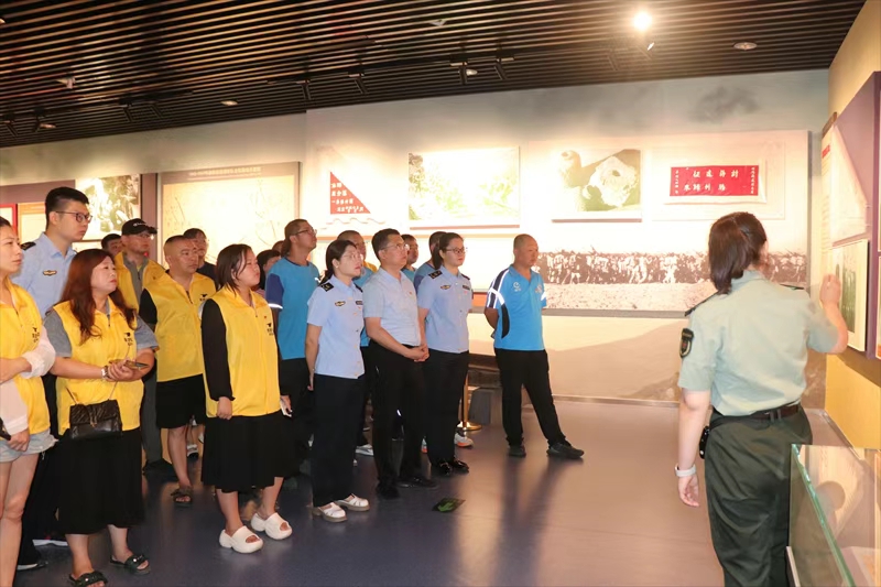 未命名_副本.jpg 未命名_副本.jpg