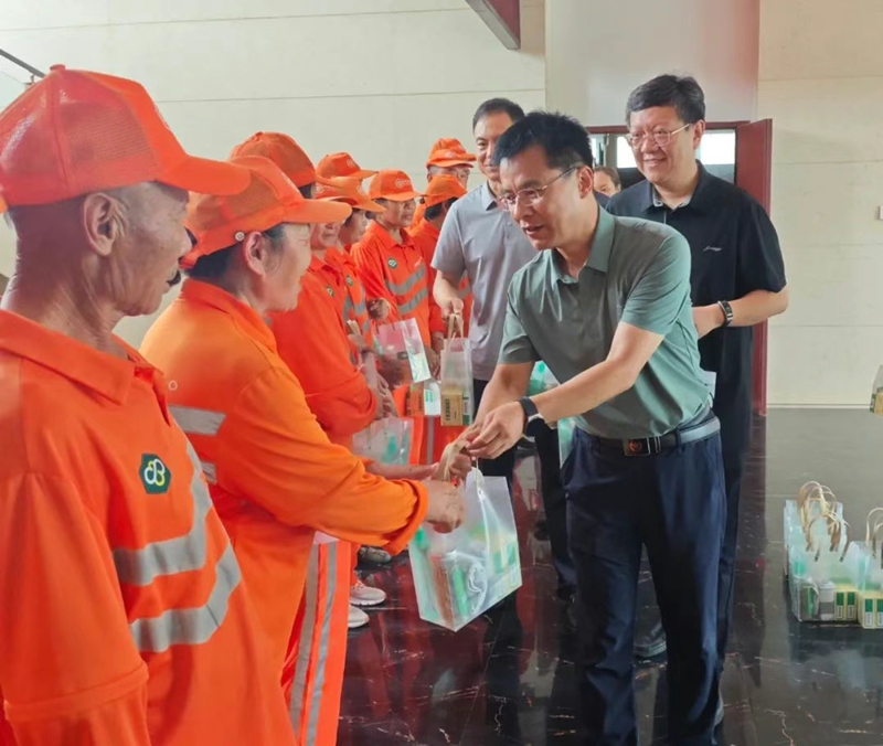 未命名_副本.jpg 未命名_副本.jpg