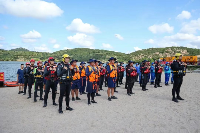 未命名_副本.jpg 未命名_副本.jpg