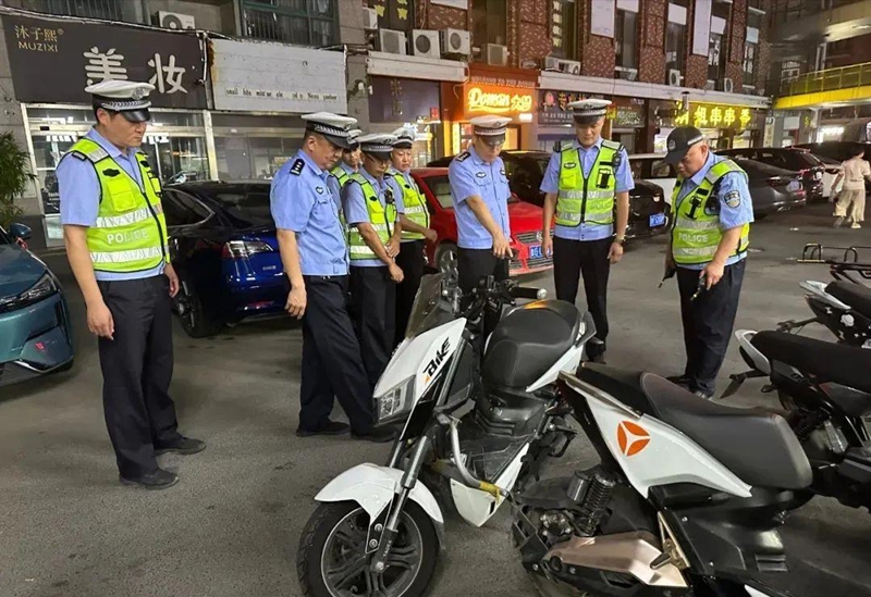 未命名_副本.jpg 未命名_副本.jpg