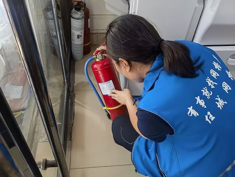 未命名_副本.jpg 未命名_副本.jpg