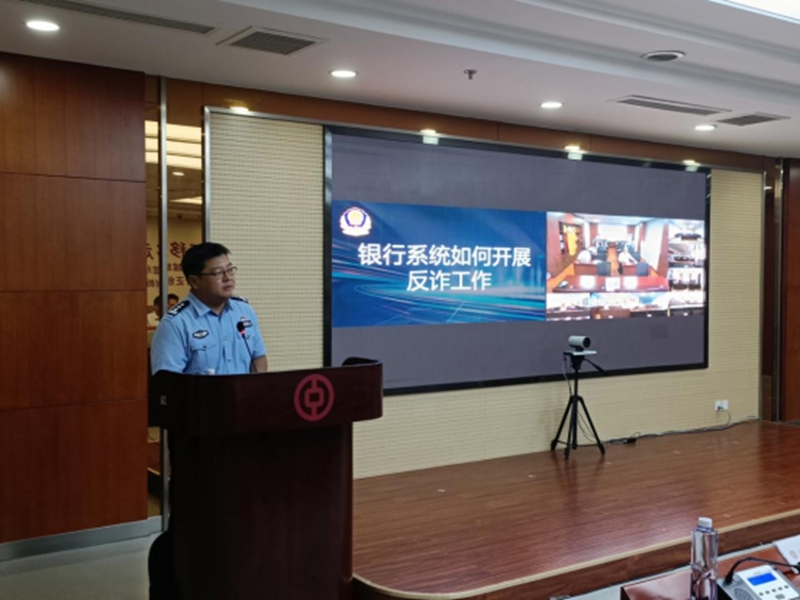 未命名_副本.jpg 未命名_副本.jpg