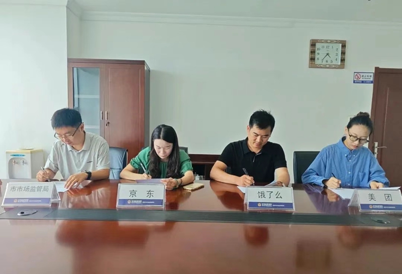 未命名_副本.jpg 未命名_副本.jpg