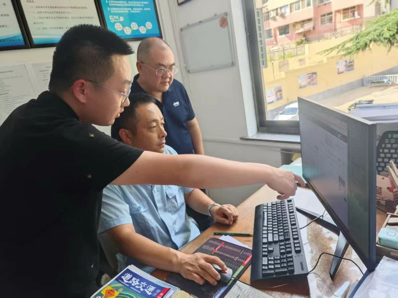 未命名_副本.jpg 未命名_副本.jpg