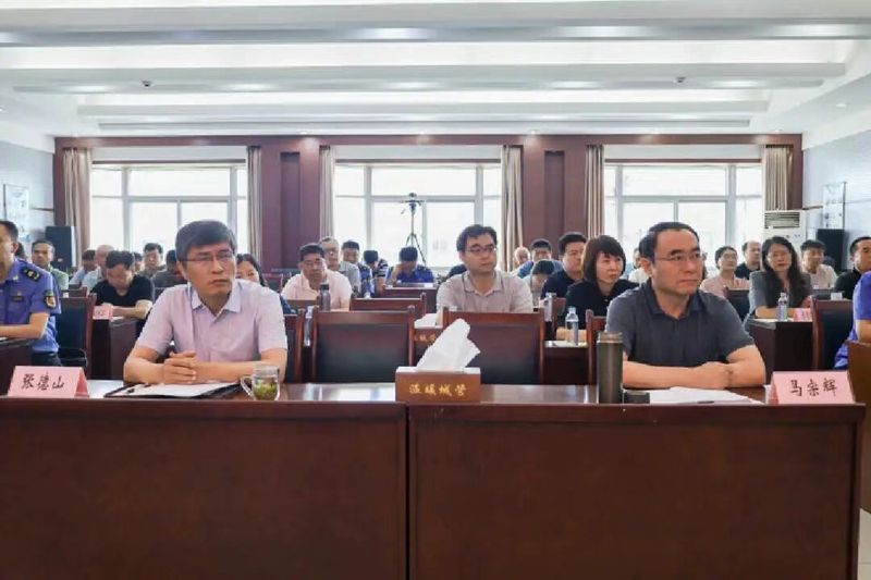 未命名_副本.jpg 未命名_副本.jpg