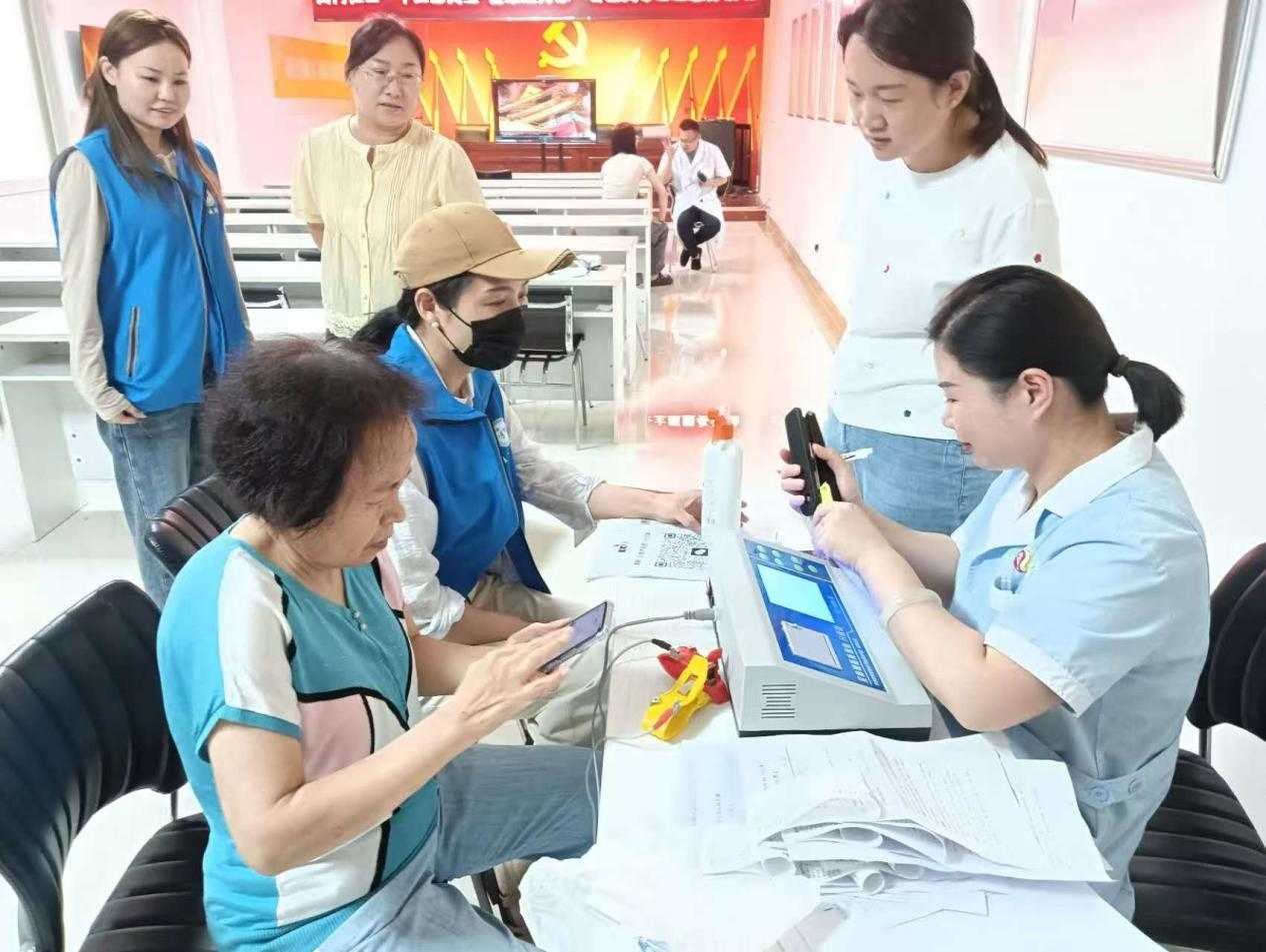 麗娜1.png 麗娜1.png