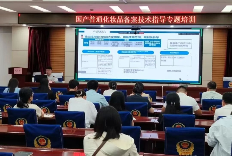 未命名_副本.jpg 未命名_副本.jpg