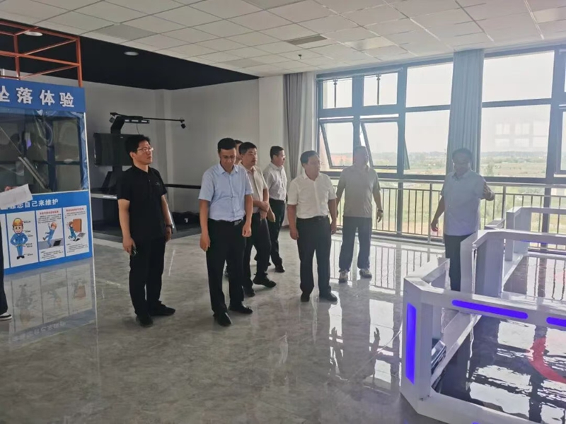 未命名_副本.jpg 未命名_副本.jpg