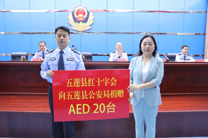 未命名_副本.jpg 未命名_副本.jpg