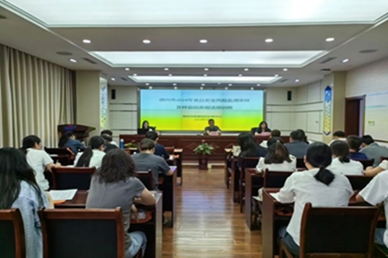 未命名_副本.jpg 未命名_副本.jpg