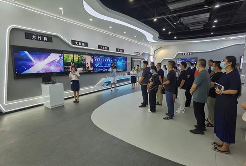 未命名_副本.jpg 未命名_副本.jpg