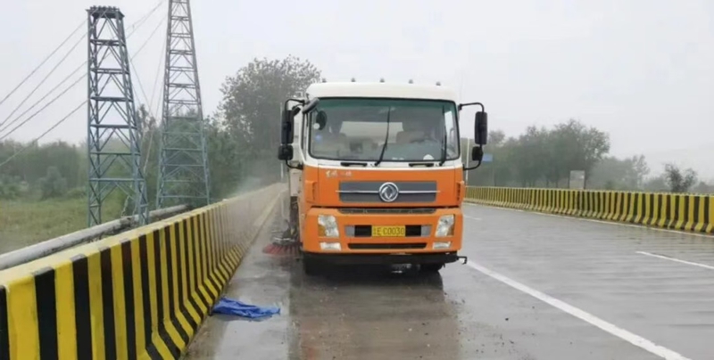 未命名_副本.jpg 未命名_副本.jpg