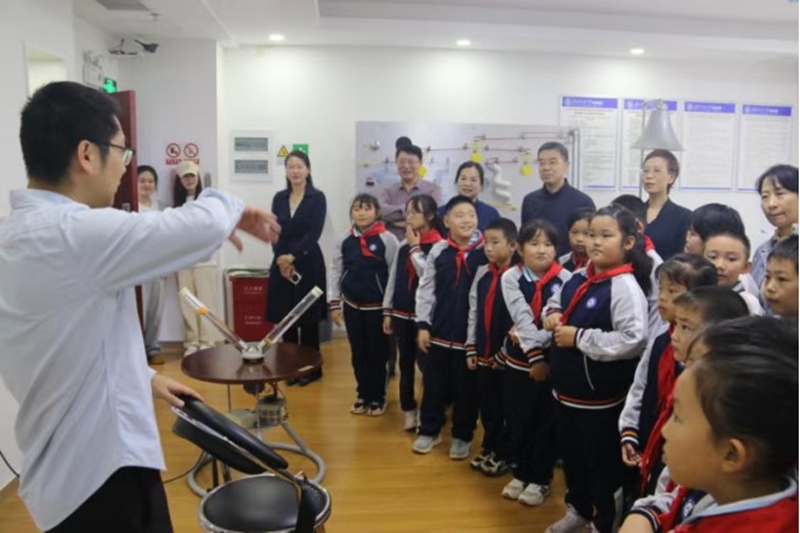 未命名_副本.jpg 未命名_副本.jpg