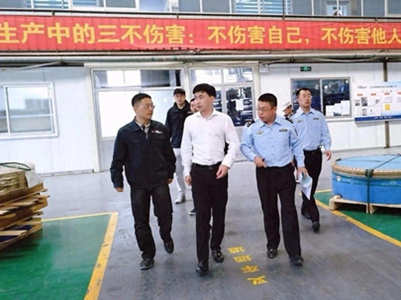 未命名_副本.jpg 未命名_副本.jpg