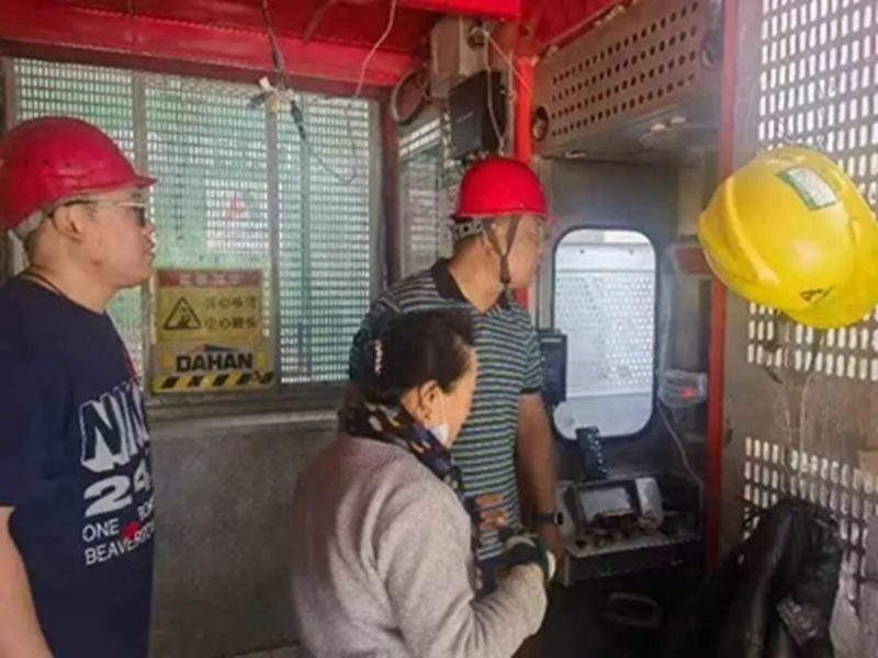 未命名_副本.jpg 未命名_副本.jpg