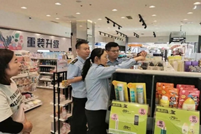 未命名_副本.jpg 未命名_副本.jpg