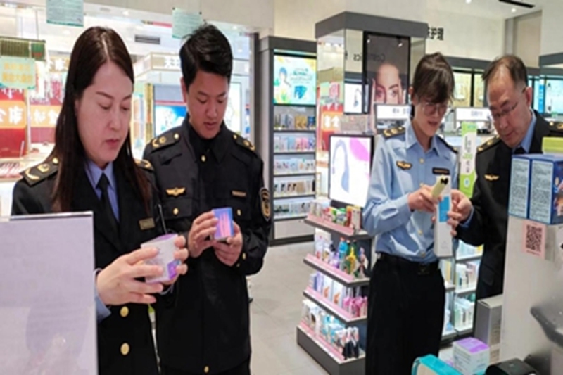 未命名_副本.jpg 未命名_副本.jpg