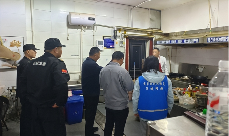 未命名_副本.jpg 未命名_副本.jpg