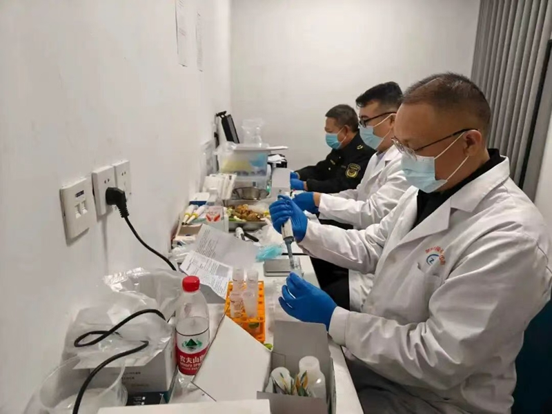 未命名_副本.jpg 未命名_副本.jpg