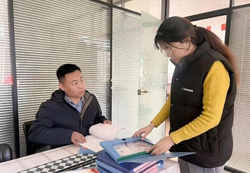 未命名_副本.jpg 未命名_副本.jpg