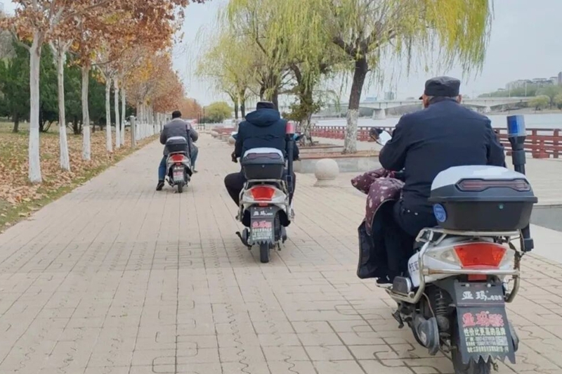 未命名_副本.jpg 未命名_副本.jpg