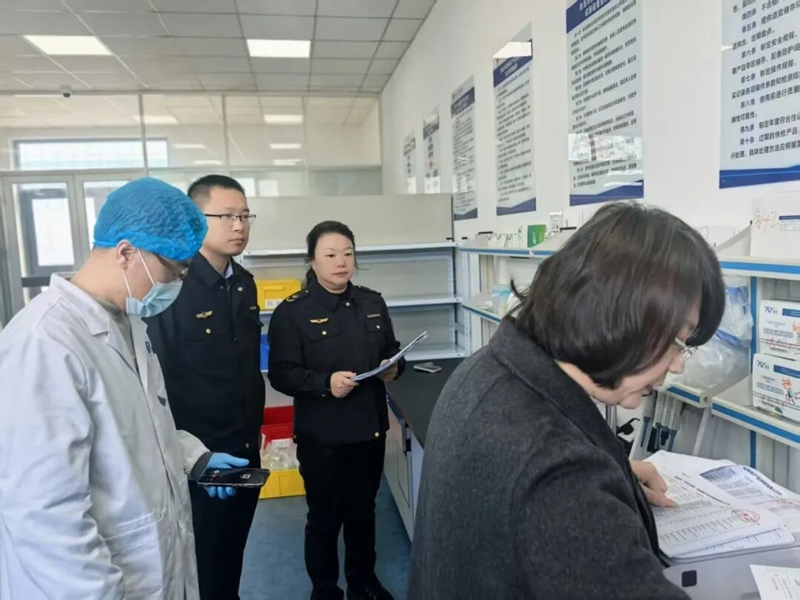 未命名_副本.jpg 未命名_副本.jpg