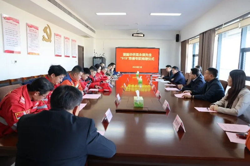 未命名_副本.jpg 未命名_副本.jpg